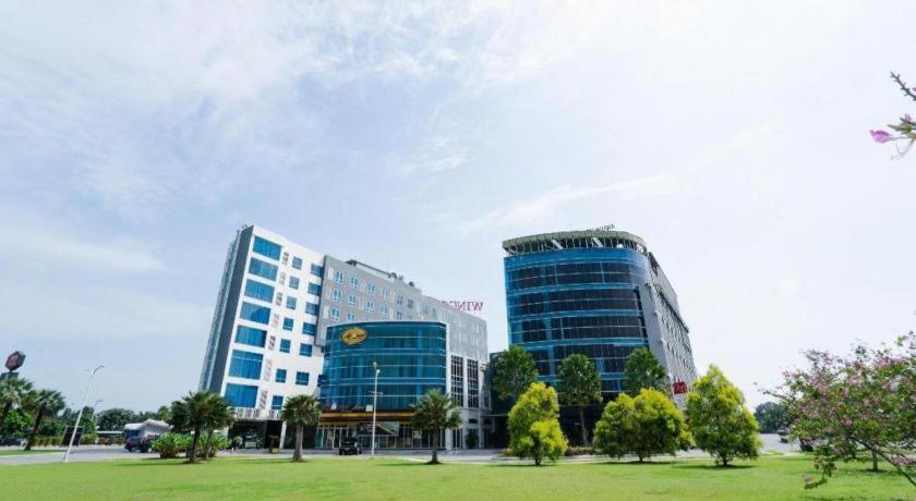 The Crew Hotel Kualanamu International Airport Medan Exterior photo
