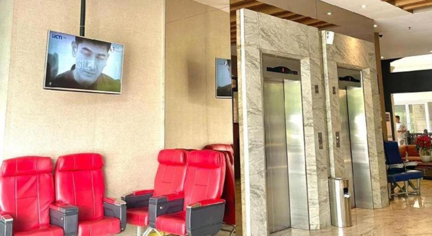 The Crew Hotel Kualanamu International Airport Medan Exterior photo