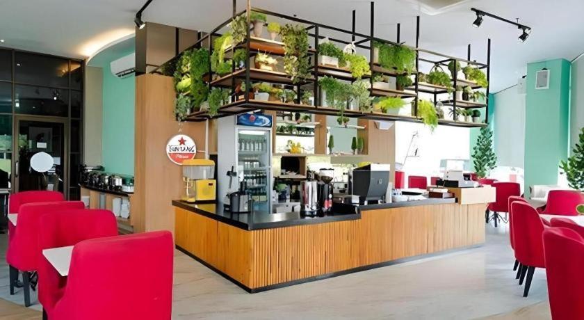 The Crew Hotel Kualanamu International Airport Medan Exterior photo